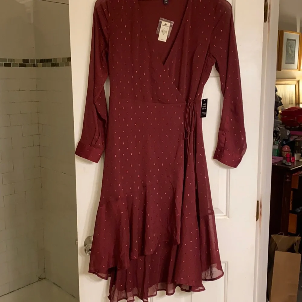 Express holiday sparkle wrap dress - Picture 1 of 12